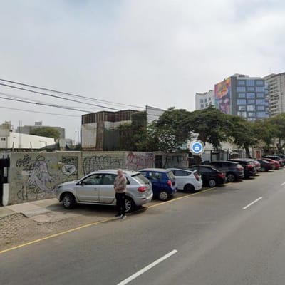 TERRENO APTO PARA COMERCIO EN VENTA EN REDUCTO MIRAFLORES