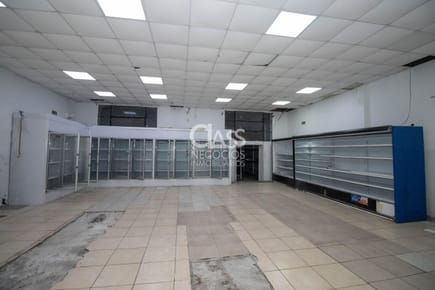 Venta Local La Blanqueada. Punto estratégico de la ciudad