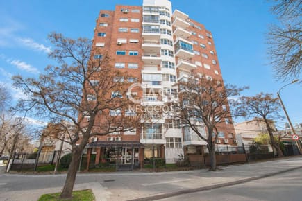 VENTA APARTAMENTO 3 DOMITORIOS BUCEO. MUY BUEN ESTADO