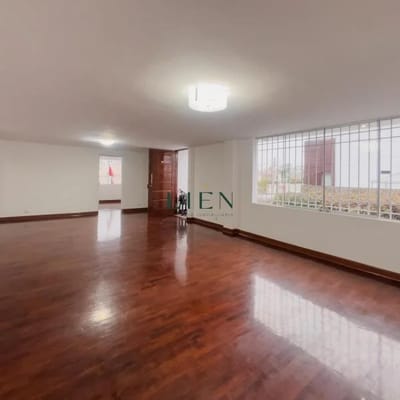 Amplio departamento con excelente ubicacin en una de las mejores zonas de San Isidro