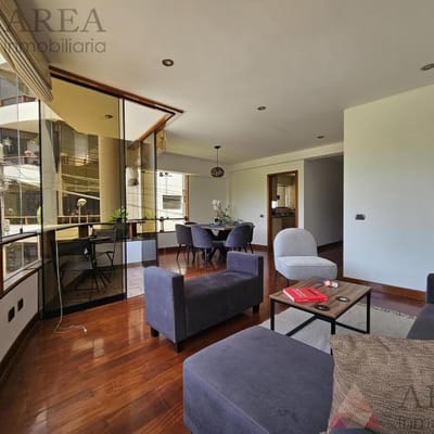DEPARTAMENTO CON VISTA EXTERIOR  BALCN   COCHERAS  CLOSET