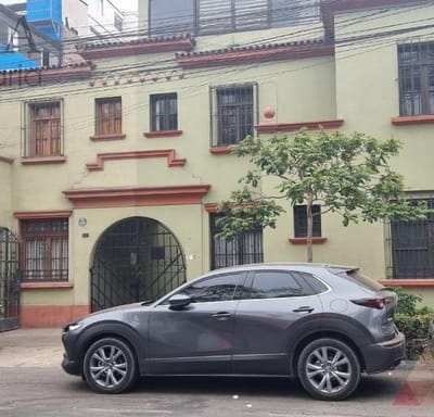 CASA COMO TERRENO   PISOS  LINCE