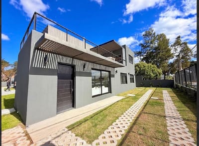 Venta Casa ph 3 dormirorios lomas de solymar sur. UNIDAD 001