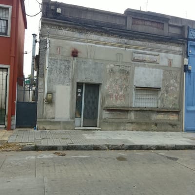 VENTA Galpón Taller Depósito en Barrio Unión 100 m² a 2 cuadras de 8 de Octubre