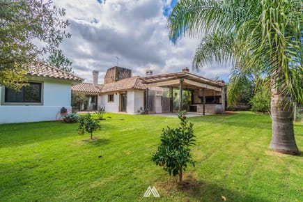 VENTA CASA EN ALTOS DE LA TAHONA 3 DORM ESCRITORIO