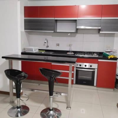 Alquiler de Espacioso Departamento / 03 Habitaciones / Chorrillos