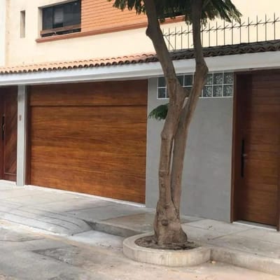 VENDO PRECIOSA CASA TOTALMETE REMODELADA SOLO EL PRIMER EN SAN ISIDRO