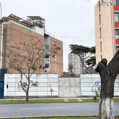 VENDO CASA COMO TERRENO EN JESS MARA