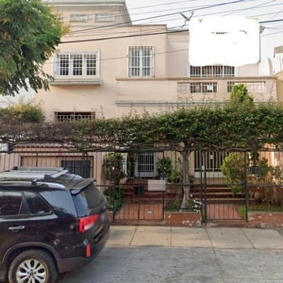 OPORTUNIDAD VENDO CASA TERRENO EN SAN ISIDRO