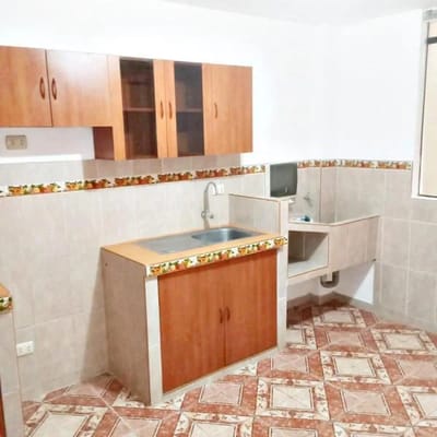DEPARTAMENTO EN VENTA EN CERCADO DE LIMA ZONA COMERCIAL