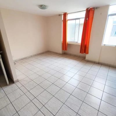 EXCELENTE OPORTUNIDAD VENDO DEPARTAMENTO EN CERCADO DE LIMA