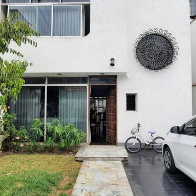Casa en  Surco  pisos