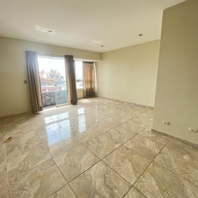 VENDO DEPARTAMENTO DE M CON EXCELENTE PRECIO Y UBICACION EN SURQUILLO