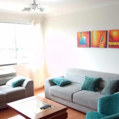 VENTA DE TRIPLEX   DORMITORIOS AMPLIO Y TERRAZA