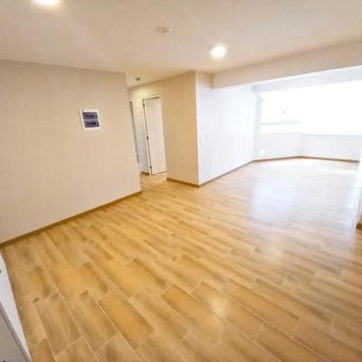VENDO MODERNO DEPARTAMENTO DE  M A  METROS DE LA COSTANERA SAN MIGUEL