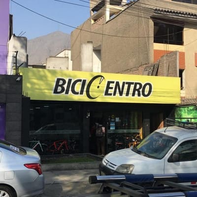 SE ALQUILA LOS AIRES   DO PISO EN  AV MELGAREJO  LA MOLINA