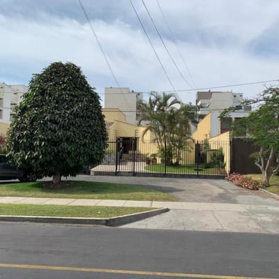 OCASION  CONSTRUCTORES VENDO CASA EN LA MEJOR ZONA DE CHACARILLA SURCO