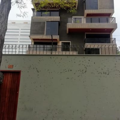 TERRENO EN VENTA PARA PROYECTO DE  PISOS