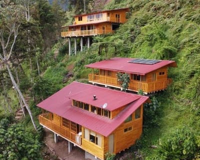 CABAA  EN CONDOMINIO OXA ALDEA DE MONTAA  SECTOR MIRAFLORES OXAPAMPA