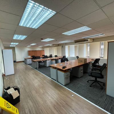 OFICINA AMOBLADA SAN ISIDRO
