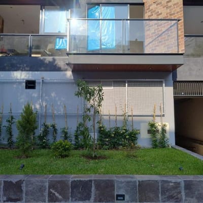 Vendo Flat Duplex Surco Jazmines limite Miraflores   dormitorios balcon Terraz