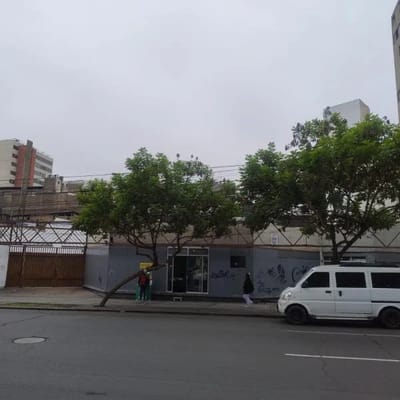Alquiler Almacen Av Uruguay Cdra