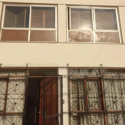 Casa  dormitorios  cocheras  urb Limatambo Surquillo