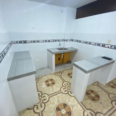 SE VENDE CASA CHALET EN SAN JUAN DE LURIGANCHO