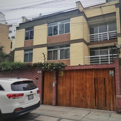 Departamento de  hab amplias  habitacin adicional  Totalmente remodelado
