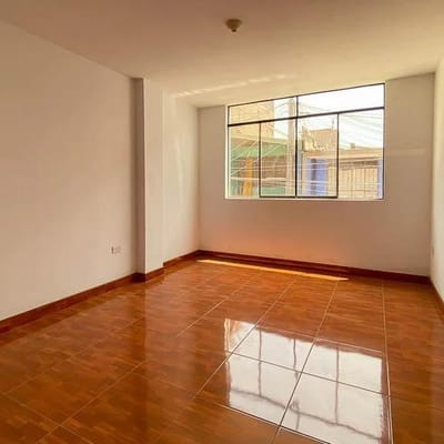 Se alquila amplia y acogedora casa en Mi Per Ventanilla