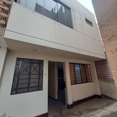 VENDO CASITA DE M CONSTRUIDO EN CARABAYLLO
