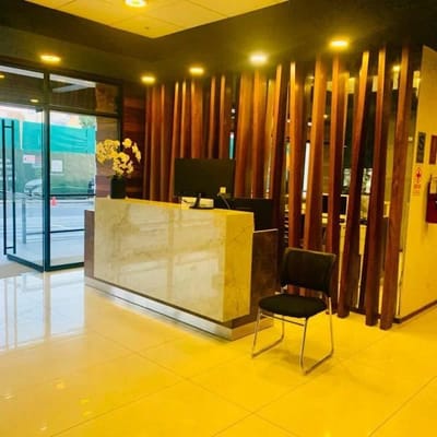 VENDO OFICINAESTACIONAMIENTO DOBLE Y DEPOSITO m en MIRAFLORES