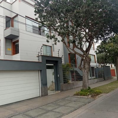 Confortable dpto en excelente zona y calle tranquila