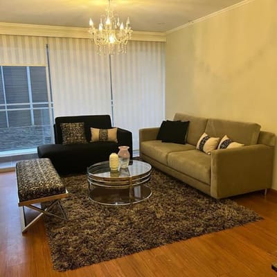 EN VENTA DPTO CON LINDA VISTA A LAS PISCINA DEL CONDOMINIO