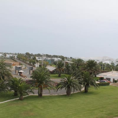 Precioso terreno en El Golf  salida hacia  frentes se pueden construir  pisos