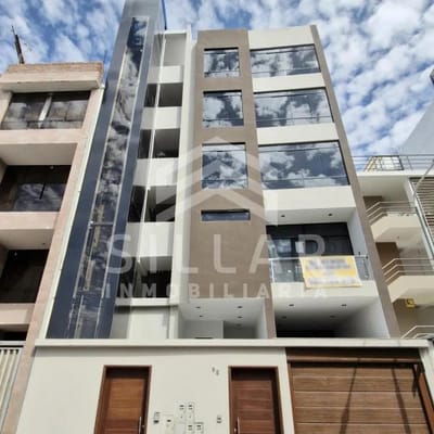 VENTA DEPARTAMENTO URB COLEGIO DE INGENIEROS CERRO COLORADO