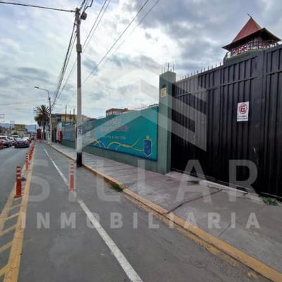 VENTA TERRENO AV PARRA AREQUIPA