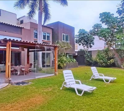 SE VENDE CASA EN EL GOLF  OCASION