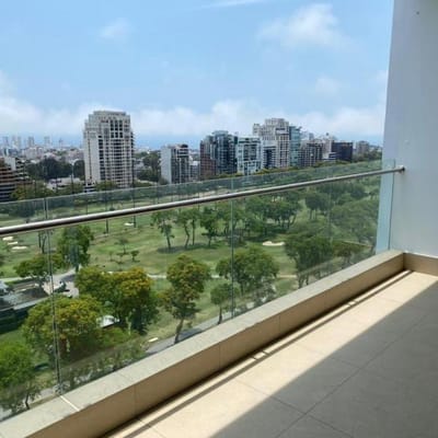 EXCELENTE DEPARTAMENTO  VISTA GOLFARQUITECTURA MARIO LARA AREAS COMUNES