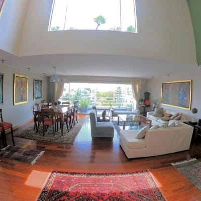 Duplex en San Isidro   dorm   baos  Terraza   cocheras  PRECIO NEGOCIABLE