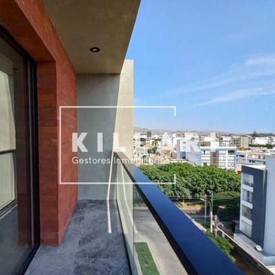 DPLEX DE  m DE ESTRENO CON TERRAZA   ESTAC EN SURCO  NO PAGA ALCABALA