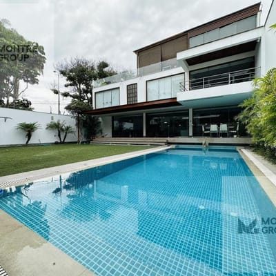 Exclusiva casa frente al Olivar en San Isidro
