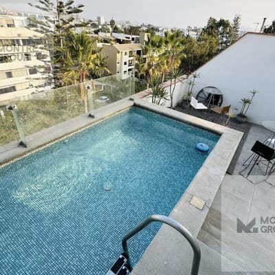 Vendo Amplio Dplex PH con Piscina en Chacarilla