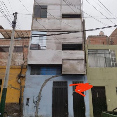 SAOportunidad nica Venta de Casa de Cinco Pisos a Cinco Minutos de Gamarra