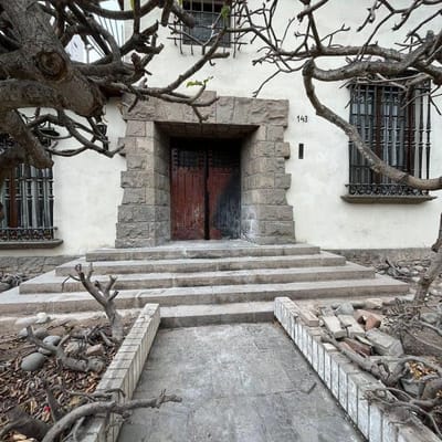 Casa en Venta como Terreno ideal para Proyectos  Jr Junn  Miraflores