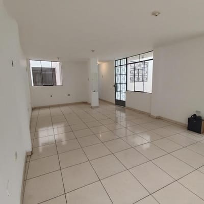 CASA EN VENTA m SAN MARTIN DE PORRES