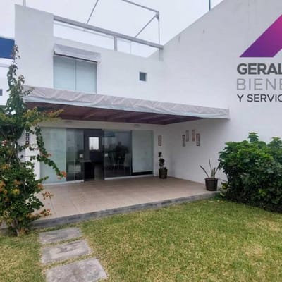 Venta Casa de Playa Asia Azul  Km  Panam Sur Playa Sarapampa