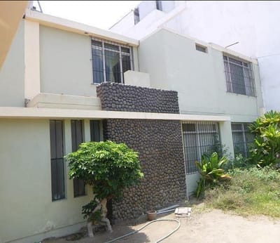 Venta casa como terreno en Maranga San Miguel