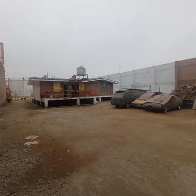 VENTA DE LOCAL COMERCIAL INDUSTRIAL ALT OVALO ZAPALLAL PUENTE PIEDRA