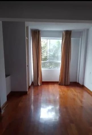 ALQUILER DE HABITACIN CON BAO COMPARTIDO EN AV EJRCITO BRASILJAVIER PRADO